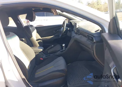 2020 Hyundai Veloster Turbo R-Spec z USA, uszkodzony, nr VIN KMHTH6AB6LU026944